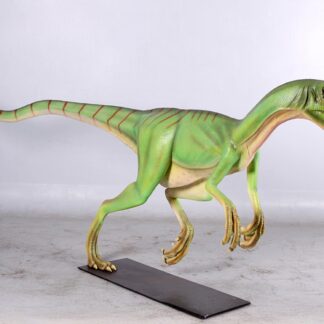 Guanlong Wucaii Statue