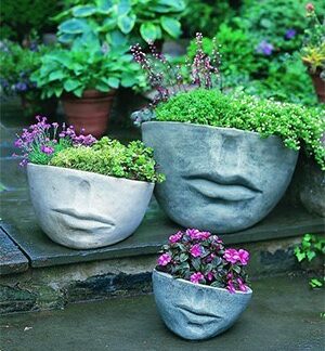 Faccia Planters in 3 sizes