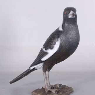 Magpie Bird Statue