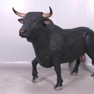 Life Size Spanish Fighting Bull Fiberglass Resin Statue