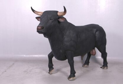 Life Size Spanish Fighting Bull Fiberglass Resin Statue
