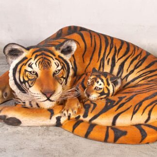 Tigress with Cub Statue Safari Theme